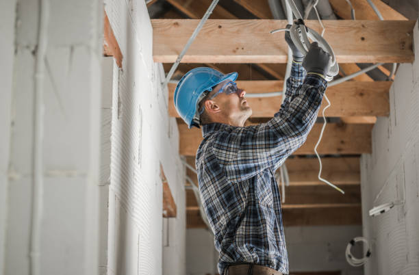 Professional Electrician in East Rockaway, NY